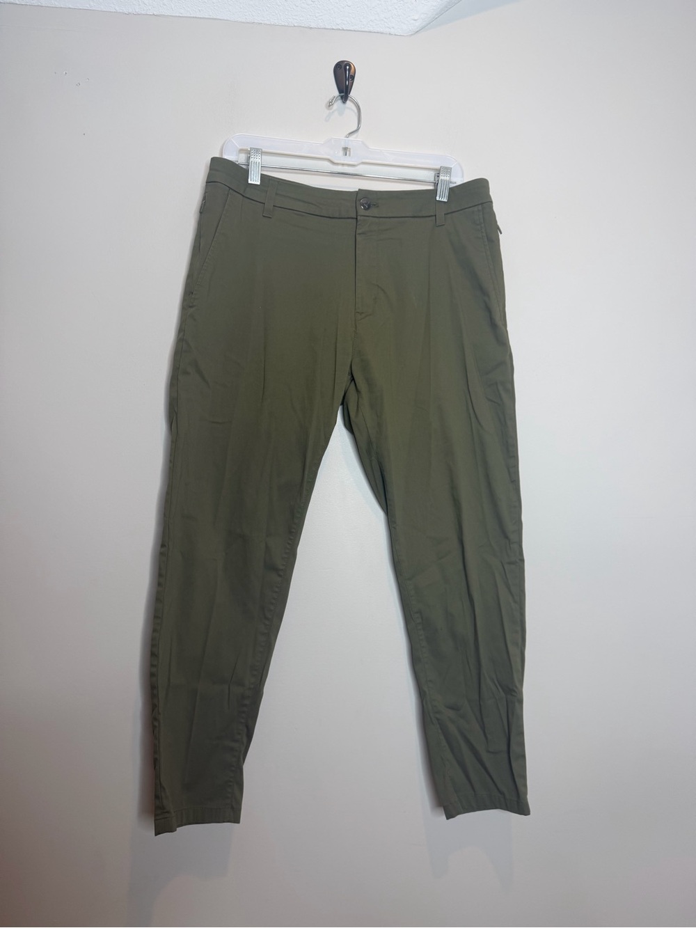 Birddogs Mens 34x28 Olive Green Lined Chino Pants Stretch Golf Performance